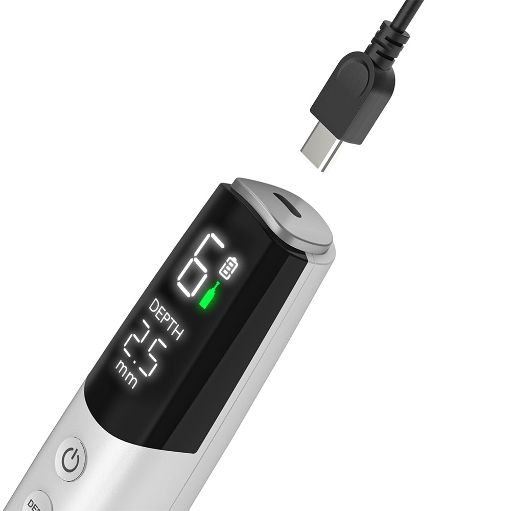 Dr. Pen M9 con ricarica USB-C, display digitale e profondità dell'ago regolabile per microneedling senza fili.