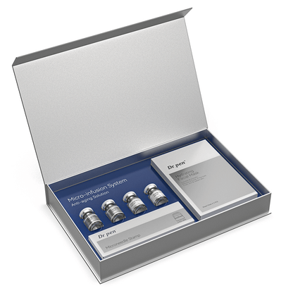 Dr. Pen MIS20 Micro-Infusion System in confezione aperta con quattro peptide infusion serum, microneedle stamp e maschere viso idratanti per micro-infusione e cura della pelle a casa.