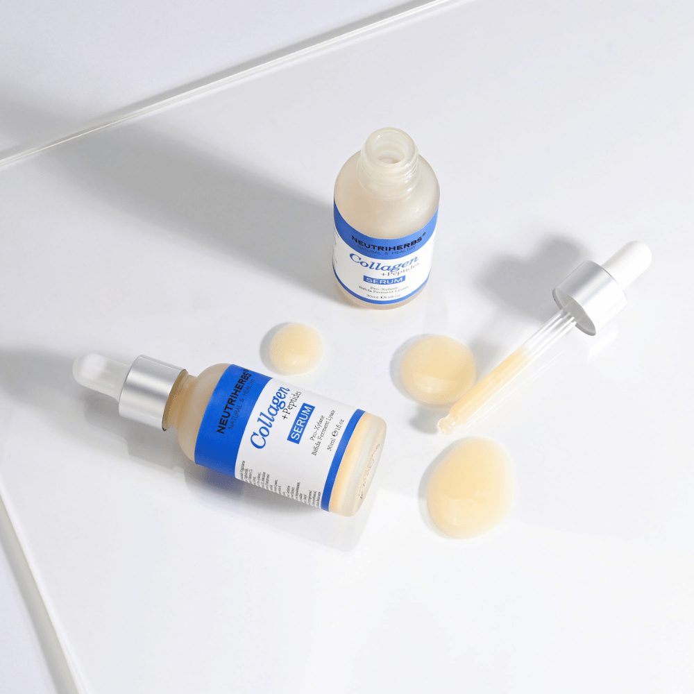 Neutriherbs Collagen + Peptides Serum 30 ml con flacone aperto, pipetta e texture del siero. Primo piano che mostra la consistenza setosa e la pratica pipetta applicatrice per un dosaggio preciso.