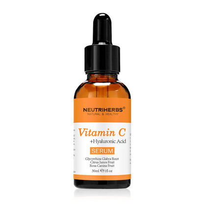 Neutriherbs Vitamin C + Hyaluronic Acid Serum 30 ml su sfondo bianco. Siero viso con vitamina C e acido ialuronico che idrata la pelle, dona maggiore luminosità e contribuisce a un tono della pelle più uniforme.